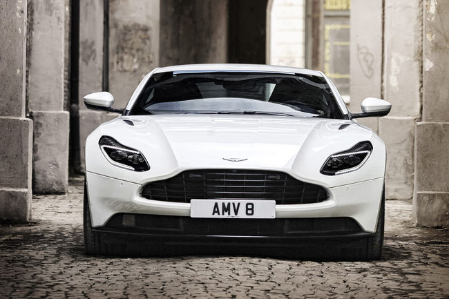 Un bloc V8 pour l'Aston Martin DB11