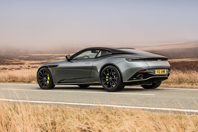 Nouvelle Aston Martin DB11 AMR