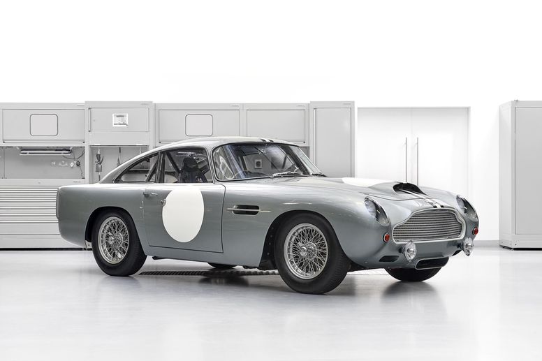 La première Aston Martin DB4 GT Continuation est à vendre
