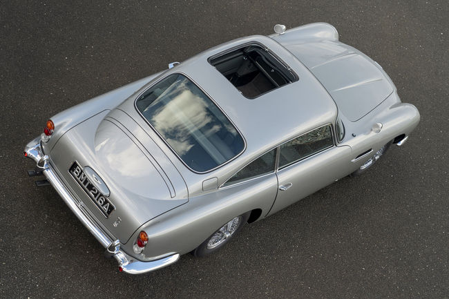 La première Aston Martin DB5 Goldfinger Continuation prend la route