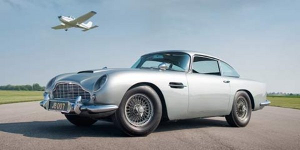 L'Aston Martin DB5 de Bond vendue 4,1 M$