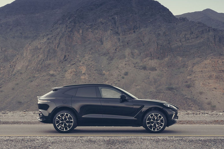 Le plus puissant des Aston Martin DBX attendu le 1er février 