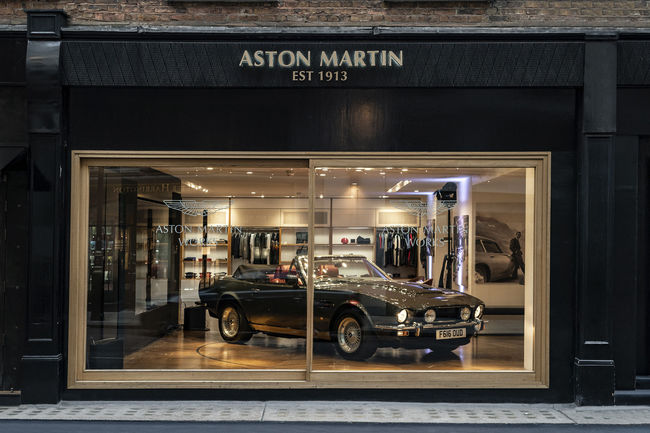 Aston Martin Works Heritage s'installe à Londres