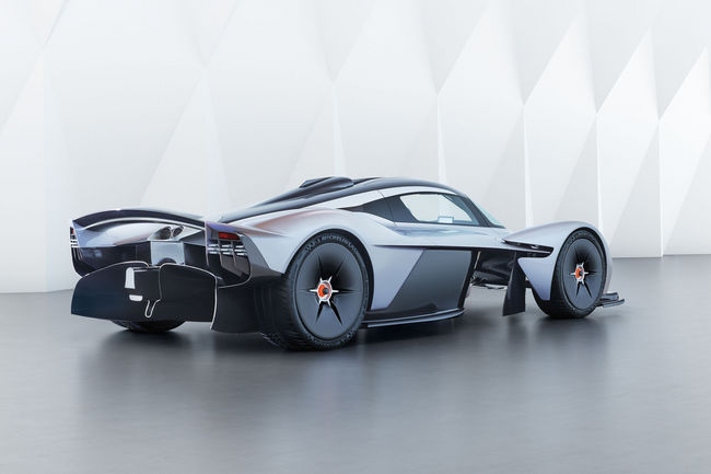 Aston Martin Valkyrie : des performances de F1 ?