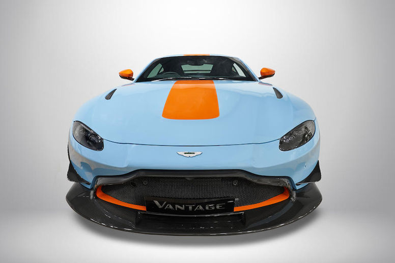 Bonhams : une Aston Martin Vantage vendue pour la bonne cause