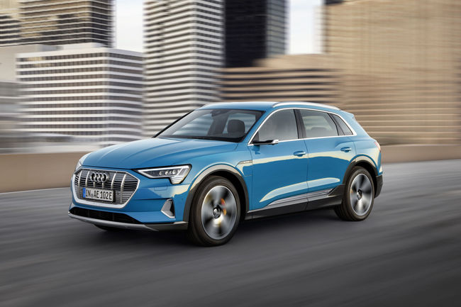 Audi lève le voile sur son SUV e-tron