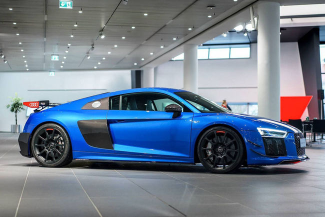 L'Audi R8 V10 Plus et le kit Performance d'Audi Sport