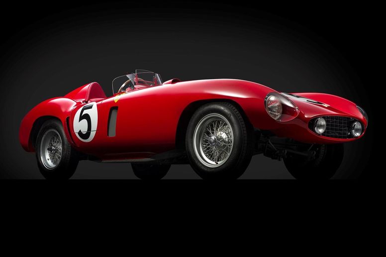 Beau résultat pour la vente RM Sotheby's des 24H du Mans