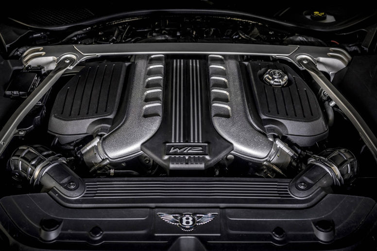 Bentley arrêtera de produire son V12 en avril 2024