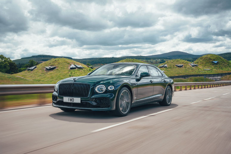 La Bentley Flying Spur passe à l'hybride