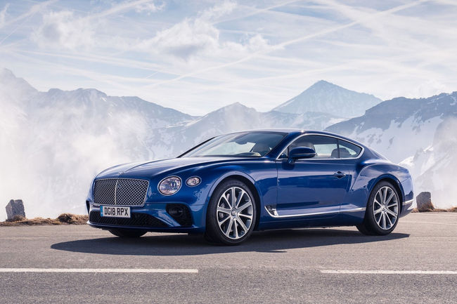 Bentley rend hommage à ses artisans couturiers