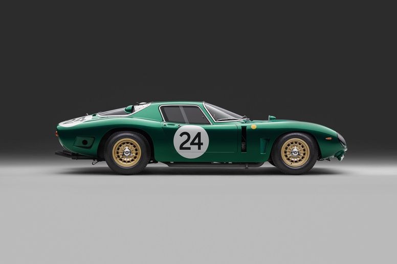 Bizzarrini a livré le dernier exemplaire de sa 5300 GT Corsa Revival