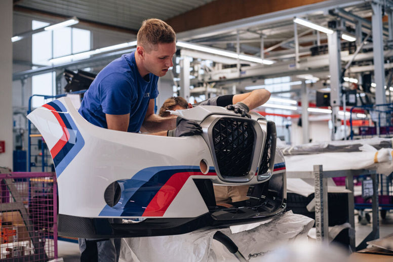 La BMW 3.0 CSL est entrée en production