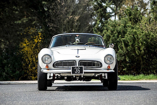 Bonhams : une BMW 507 Roadster royale à Monaco