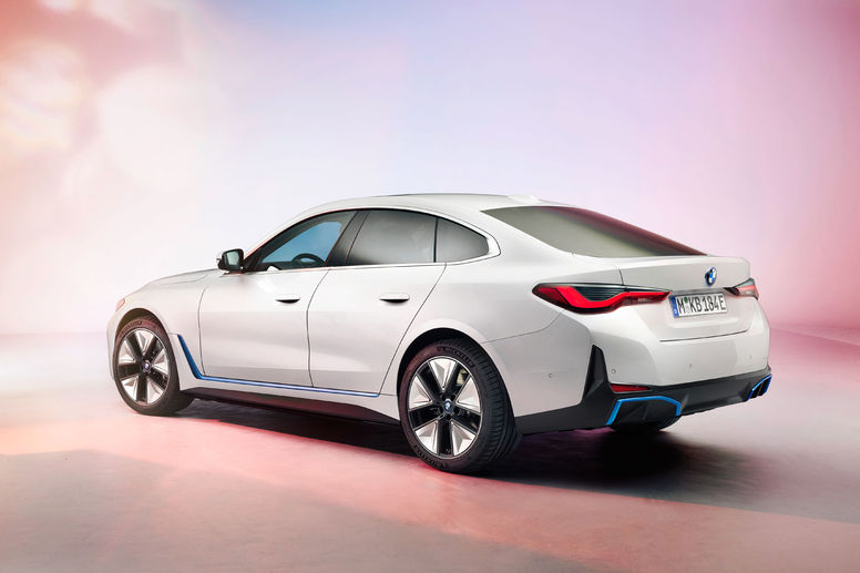 Officiel : premier aperçu de la BMW i4