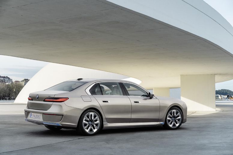 Nouvelles BMW Serie 7 et i7 (2022)