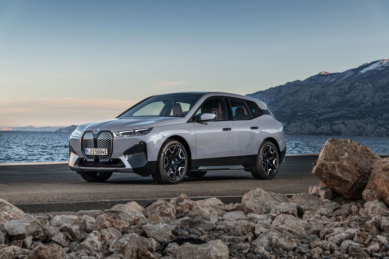 523 ch pour le BMW iX xDrive50
