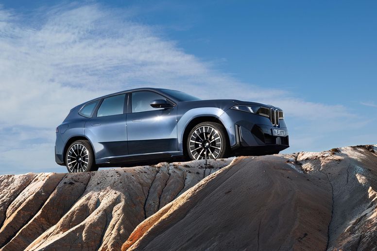 BMW inaugure la Neue Klasse avec le nouveau SUV iX3