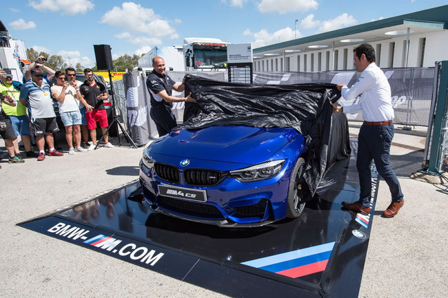 Une BMW M4 CS attend le vainqueur du BMW M Award