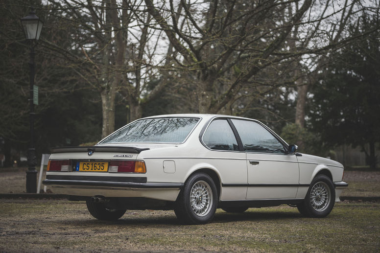 Une BMW 635 CSi ex-Sean Connery aux enchères