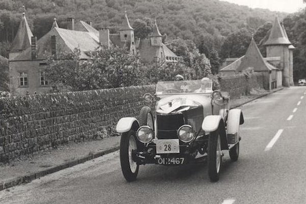 Une rare Vauxhall Prince Henry aux enchères Bonhams