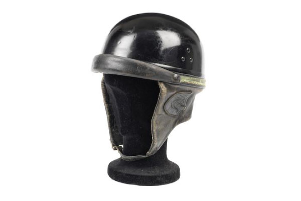 Des casques de légende aux enchères Bonhams