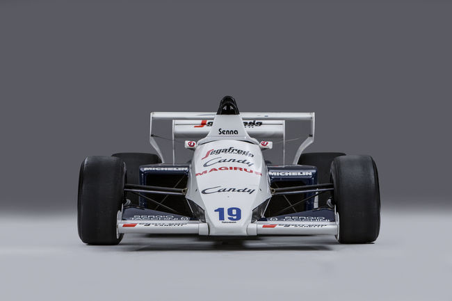 La Toleman-Hart TG184-2 d'Ayrton Senna aux enchères Bonhams