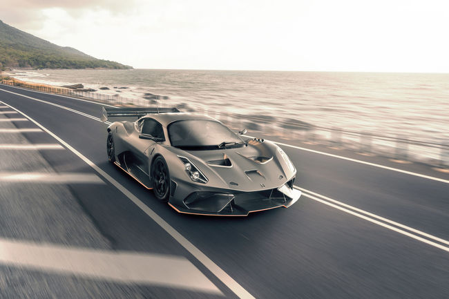 La Brabham BT62 homologuée pour la route