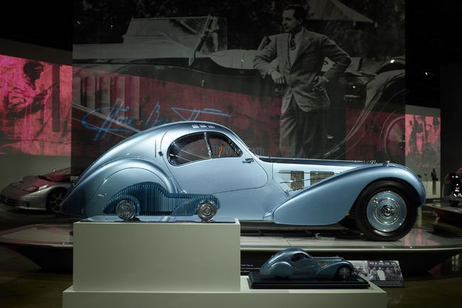 Bugatti s'expose à Los Angeles