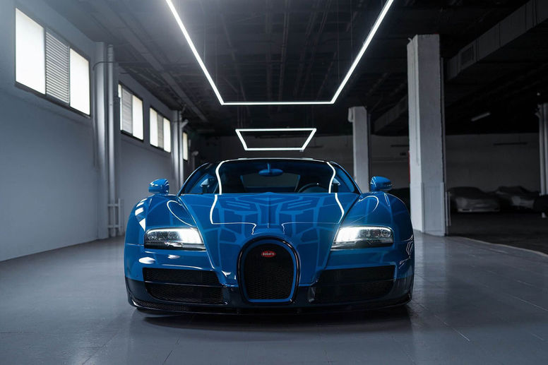 La Bugatti Veyron 16.4 Transformers en vente chez Broad Arrow