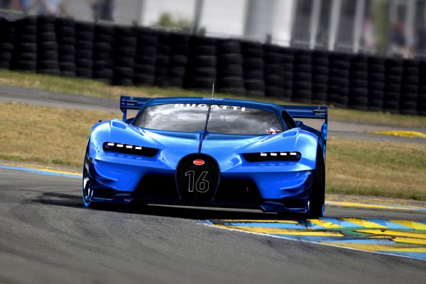 La Bugatti Vision Gt En Mode Le Mans Actualite Automobile Motorlegend