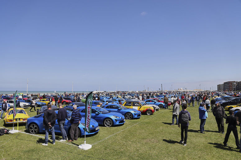 Célébration des 100 ans de Jean Rédélé à Dieppe