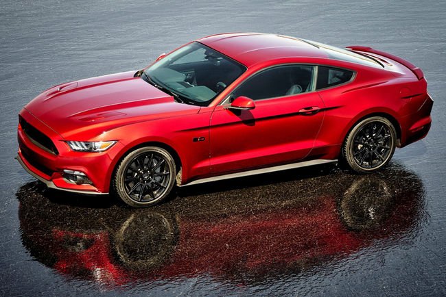 Camaro vs Mustang : Chevrolet prend le dessus
