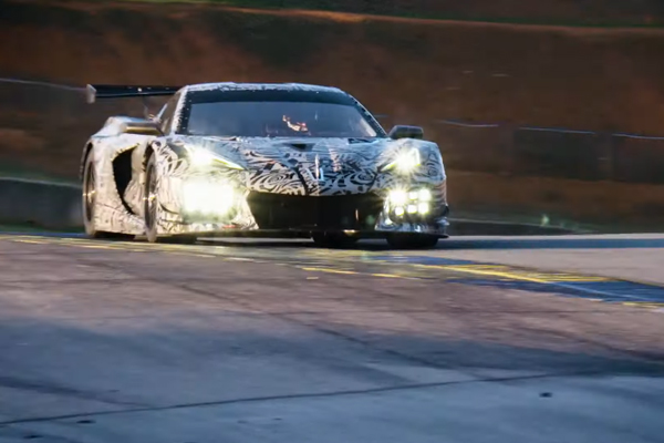 Vidéo teaser pour les futures Corvette Stingray Spider et C8.R 