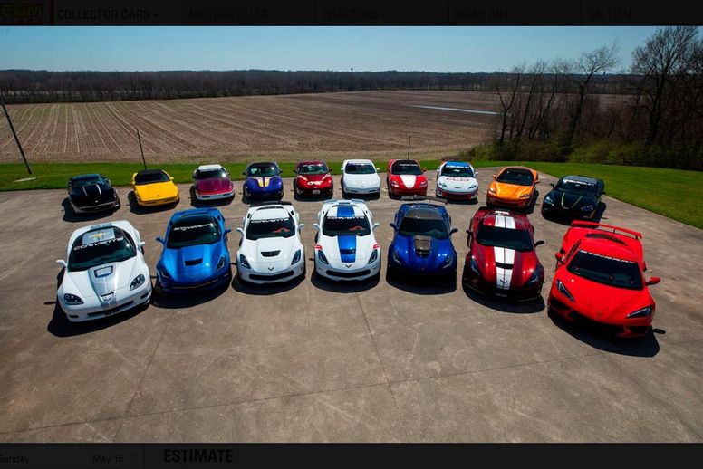 Une collection de 18 modèles Corvette Pace Car aux enchères