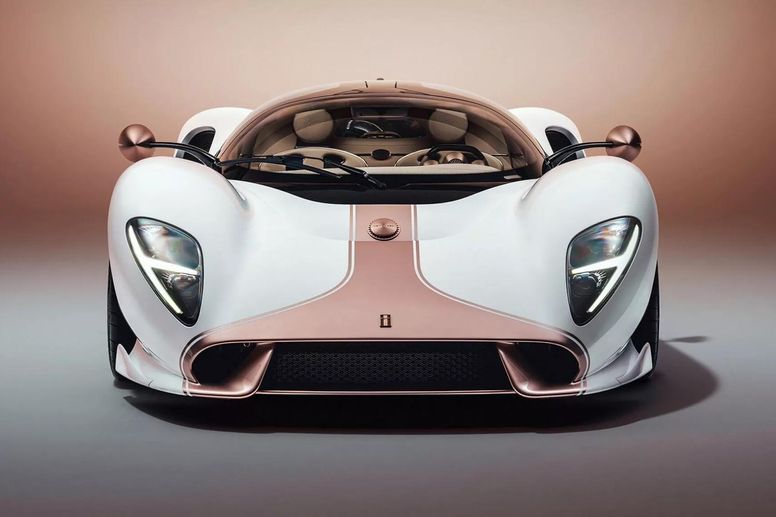 La De Tomaso P72 en route vers la production