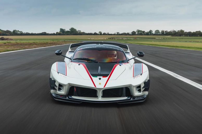 Des Supercars au programme de la vente RM Sotheby's de Londres