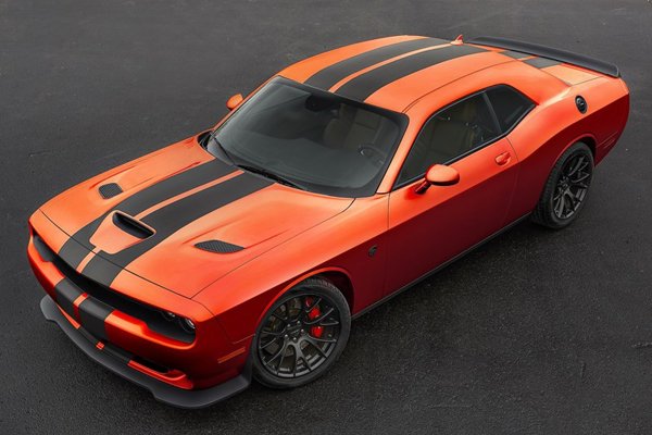 Dodge réintroduit la livrée Go Mango à son catalogue