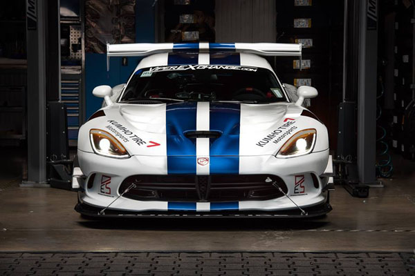 La Dodge Viper ACR s'illustre sur le Nürburgring