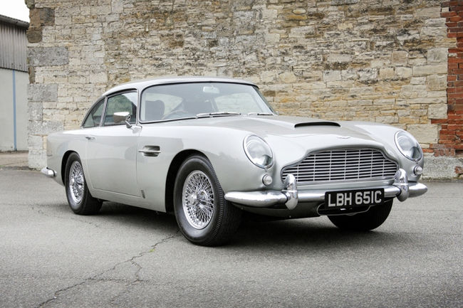 Silverstone Auctions : superbe plateau Aston Martin à Birmingham