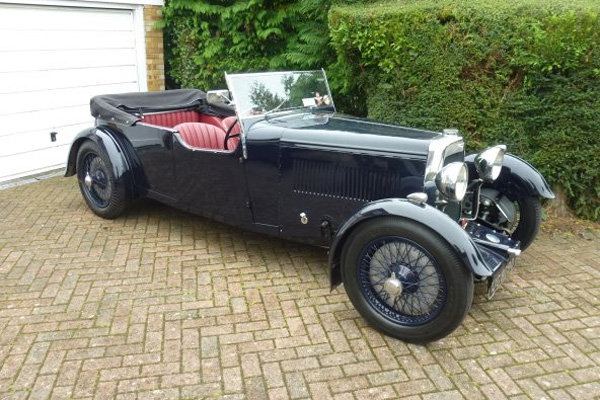 Une rare Aston Martin 1934 aux enchères
