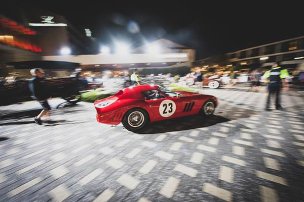 RM Sotheby's : record mondial pour une Ferrari 250 GTO