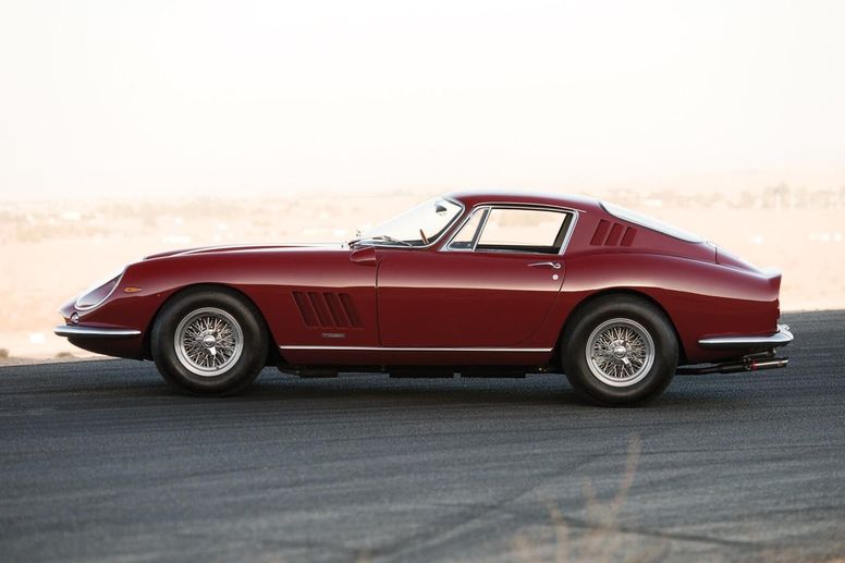 Une Ferrari 275 GTB/4 ex-Steve McQueen aux enchères par RM Sotheby's