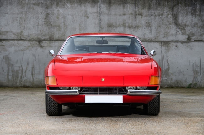 Offrez-vous la Ferrari 365 GTB4 Daytona de Sir Elton John