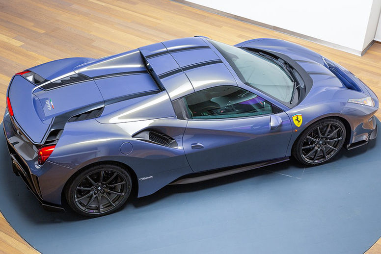 Ferrari 488 Pista Spider Tailor Made