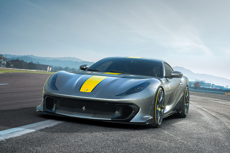 Nouvelles Ferrari 812 Competizione et Competizione A