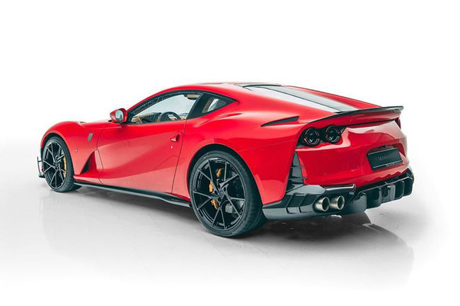 Ferrari 812 Superfast Softkit par Mansory