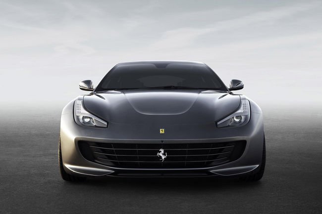 Salon de Genève : Ferrari GTC4Lusso