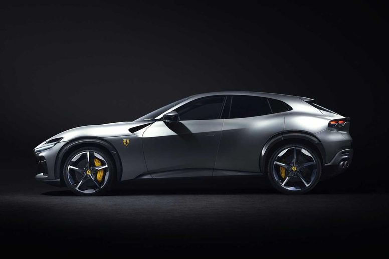 725 ch pour le premier SUV de Ferrari, le Purosangue