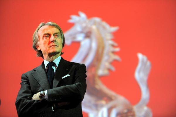 Ventes : Ferrari sur le toit du monde